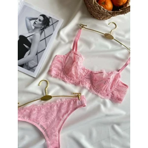 Claire Dantelli Bralet Takım