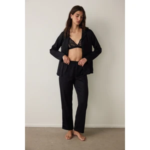 Siyah Fleur Saten Gömlek Yaka Uzun Kollu Pijama Takımı