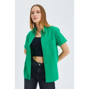 3950 Kadın Oxford Kısa Kollu Basic Gömlek Yeşil