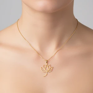 TabiTela 8 ayar altın kolye ucu lotus   GM1807 0.5 gr