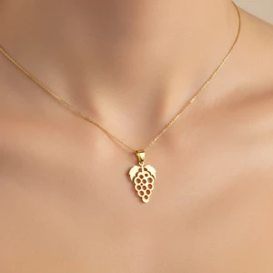 8 Ayar Altın Kolye Ucu Üzüm GM8882 0.5 gr