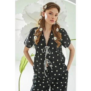 Nbb Siyah Papatya Desenli Önden Bağlamalı Pijama Takımı