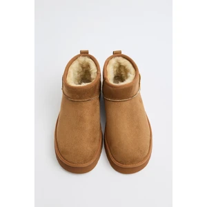 Bot 2519 - İçi Kürklü Kalın Tabanlı Taba Süet Kadın Bot