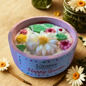 Mutlu Bahçe Temalı Kiraz Çiçeği Kokulu Soya Mum
