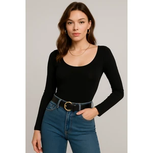 Kadın Siyah U Yaka Uzun Kollu Bluz