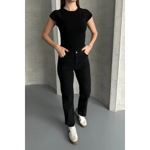 Siyah Boy Fit Kesik Paça Jean Siyah/kar Yıkama / 27