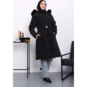 Siyah Kapüşonu Kürklü Uzun Şişme Mont