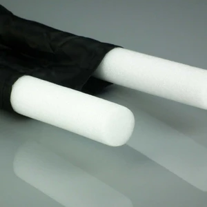 Çift Taraflı Kapı Altı Rüzgar Önleyici Isı Tasarrufu Sağlar