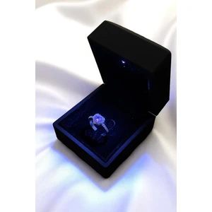 Işıklı Kutuda Çelik Pembe Kalpli Parlak Ciddi Ilişki Yüzüğü Paslanmaz Kararmaz Sevgiliye Hediye