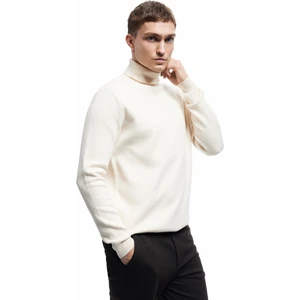 Uzun Kollu Basic Boğazlı Triko Kazak