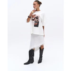 Chocolate Oversize Beyaz T-Shirt