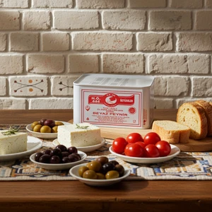 H.Ö 444 Öztürkler Ezine Peyniri 2 Kg