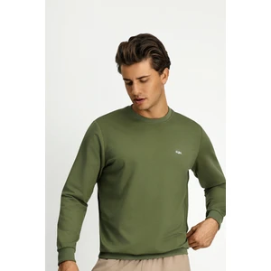 Bisiklet Yaka Regular Fit Nakışlı Basic Sweatshirt