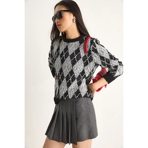 Kadın Baklavalı Kazak