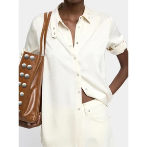 Yakası Detaylı ve Büzgü Efektli Gömlek