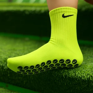 Kaydırmaz Silikon Tabanlı Futbol Çorabı Havlu Taban Dikişsiz Pro Maç Çorabı Sporcu Tozluk Halı Saha