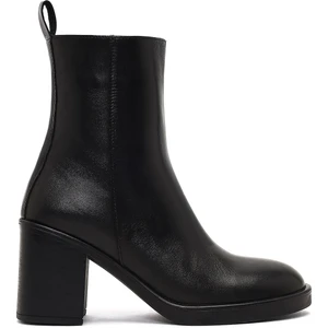 Kadın Siyah Fermuarlı Kalın Topuklu Deri Bot 25WFD203018