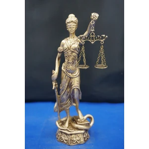 Themis Adalet Tanrıçası Heykeli – 30 cm Avukatlar Için Dekoratif Biblo, Ev & Ofis Aksesuarı Altın