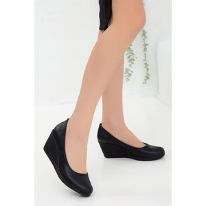 Dolgu Taban Suni Deri Ortopedik Siyah Kadın Dolgu Topuklu Ayakkabı