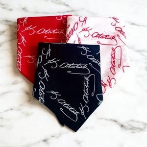 Kırmızı, Beyaz ve Siyah Atatürk Imzalı %100 Koton 23 Nisan, 29 Ekim Bandanası