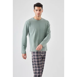 Erkek Pamuklu Uzun Kollu Yamalı Ekose Desenli Pijama Takımı