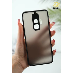 Samsung Galaxy J6 Plus Mat Kamera Korumalı Renkli Tuşlu Sert Silikon Kılıf