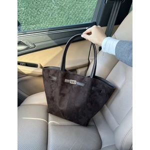 Süet Deri Mıknatıs Kapamalı Kilit Detaylı El ve Omuz Çantası