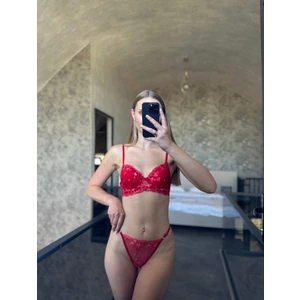 Kırmızı Dolgulu Kalpli Push Up Iç Çamaşırı Takımı