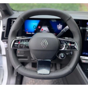 Dikişli Direksiyon Kılıfı Siyah Deri Noktalı Deri Siyah Dikişli Renault Austral Için