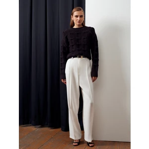 10825 Kabartma Detaylı Triko Kazak-Koyu Kahve