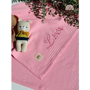 Ftbabycollection %100 Pamuk Waffle Kumaş Kişiye Özel Nakışlı Bebek Battaniyesi – Isim Yazılabilir (Pembe)