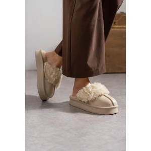 Kadın Cırtlı Çıkarılabilir Rahat Kaymaz Taban Peluş Kışlık Terliği