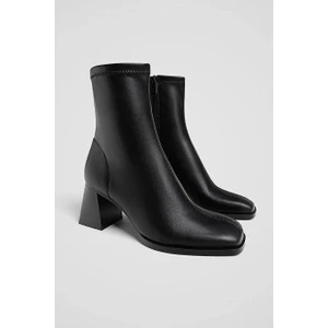 Shaxır  Küt Burun  Strech Kadın Topuklu Bot