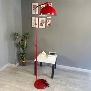 Kırmızı Lambader Hareketli Başlık Modern Dekoratif Metal Oturma Odası Çalışma Odası Zemin Lambası