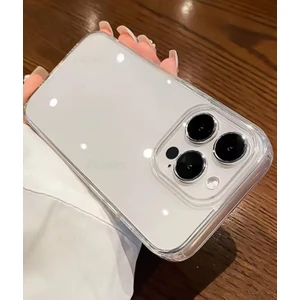 Apple iPhone 15 Pro Kılıf Kamera Korumalı Şeffaf Ultra Ince Esnek Renksiz Silikon Kapak