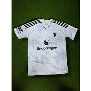 North Stand Yeni Sezon Manchester United Bruno Fernandes Forma