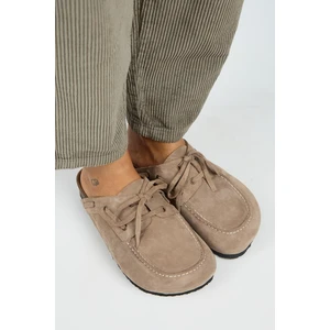 Karis Kadın Hakiki Deri Bağcıklı Sabo Vizon Terlik