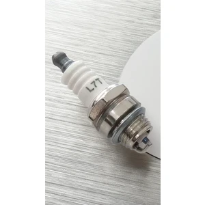 Motorlu Tırpan Testere Ilaçlama Ateşleme Buji L7T