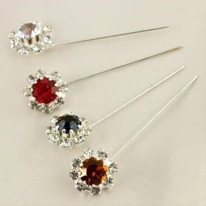 Taşlı Eşarp Iğnesi