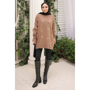 Vizon Kalp Nakışlı Triko Kazak