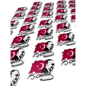 Atatürk Imzalı, Türk Bayraklı Ahşap Rozet, Yaka Iğnesi, Çanta Süsü, Pin, Çanta Aksesuar