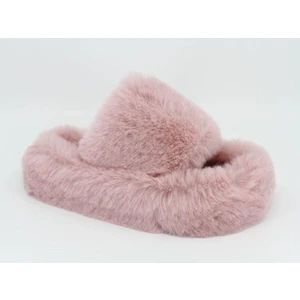 Kadın Ev Terliği Kışlık