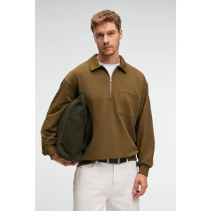 AUGUST Erkek %100 Pamuk Yarım Fermuarlı Yakalı Cepli Süs Etiketli Haki Sweatshirt