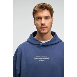 CLAY Erkek %100 Pamuk Kapüşonlu Çıtçıtlı Baskılı Cebi Süs Etiketli İndigo Sweatshirt