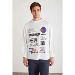 BEN Erkek %100 Pamuklu Baskı Detaylı Uzun Kollu Oversize Beyaz T-Shirt