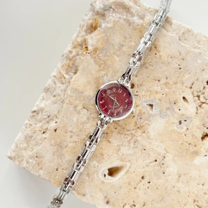 Vesce Atelier Soso Gri Bordo Saat