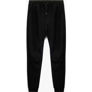 Cep Detaylı Basic Jogger Eşofman Altı