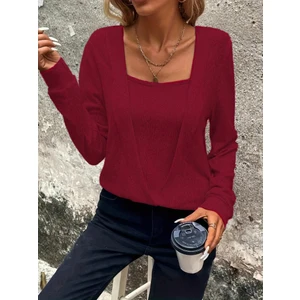 Kadın Uzun Kollu Kruvaze Yaka Kol ve Etek Ucu Manşet Detay Yumoş Bluz