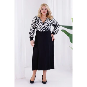 Kadın Siyah Beyaz Zebra Desen Bloklu Kruvaze Yaka Balon Kol Büyük Beden Esnek Maxi Elbise