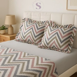 Chevron Desenli  Fırfırlı % 100 Pamuk Çift Kişilik Nevresim Takımı